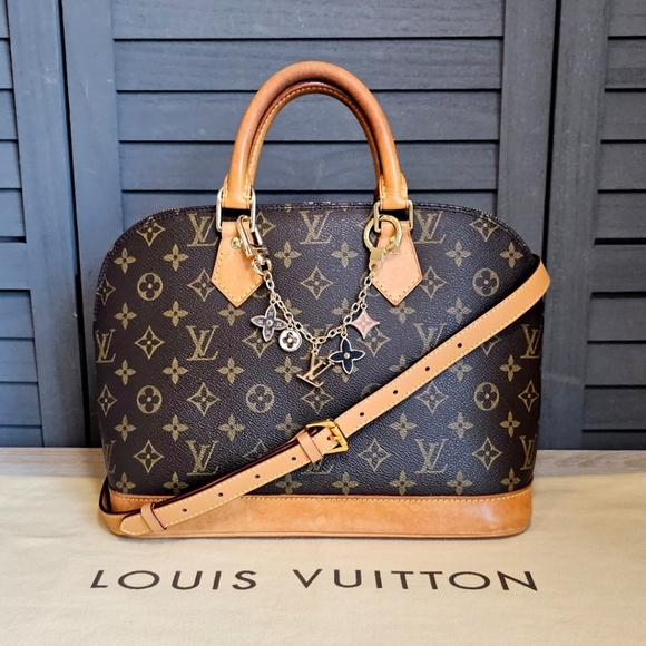 Authentic LOUIS VUITTON Monogram Alma PM Handbag - Picture 1 of 11